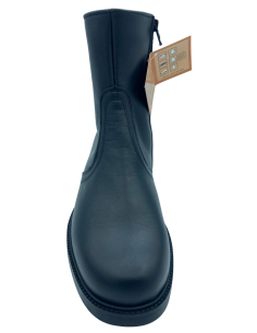 BOTA HOMBRE EN PIEL 2